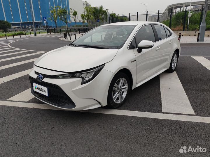 Toyota Corolla 1.8 CVT, 2019, 60 000 км