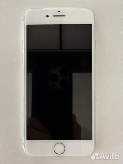 iPhone 8 64gb