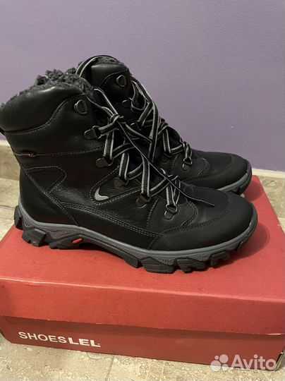 Ботинки нат мех и кожа зимние новые