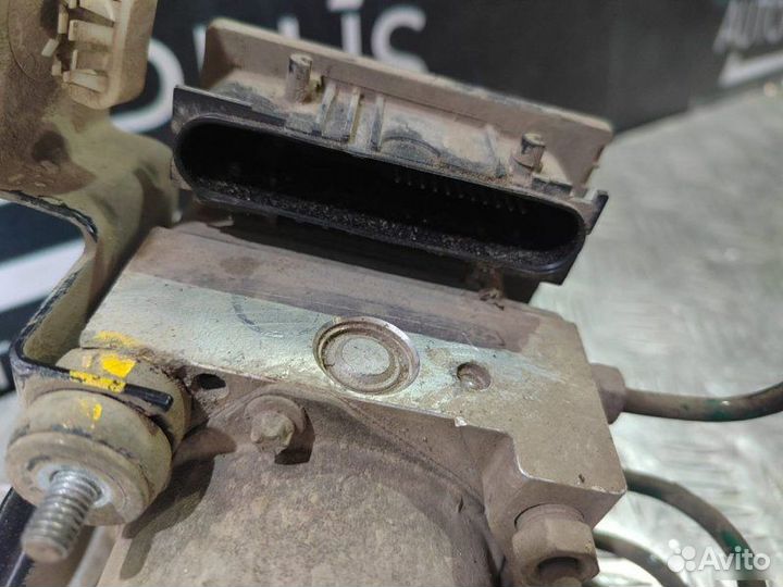 Блок ABS Renault Sandero 1.6 2010-2014