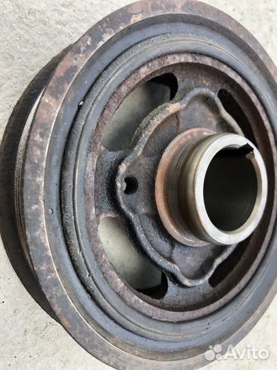 Шкиф коленвала двигателя 1GR- FE