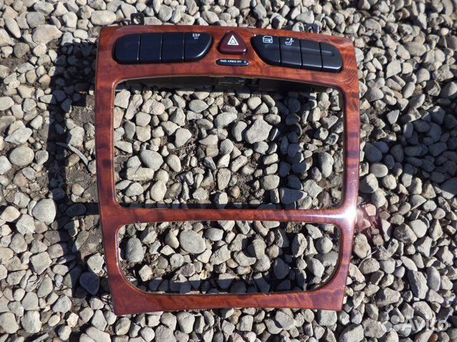 Рамка магнитофона Mercedes-Benz C180 W203 271.946