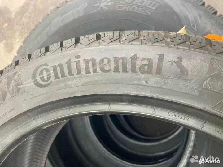 Continental ContiVikingContact 7 225/45 R17 94T