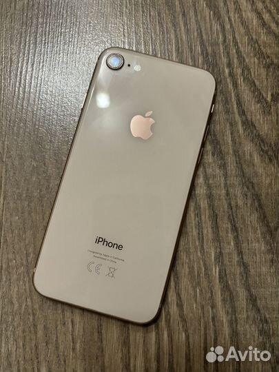 iPhone 8, 64 ГБ