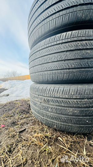 Goodyear Eagle Touring 235/40 R19 96V