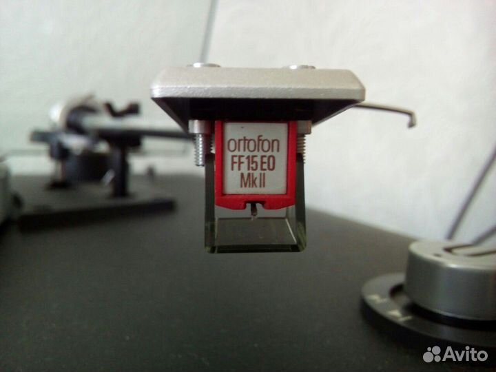 Проигрыватель винила