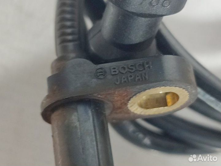 Датчик abs передний правый Nissan Ad VAY12 CR12DE