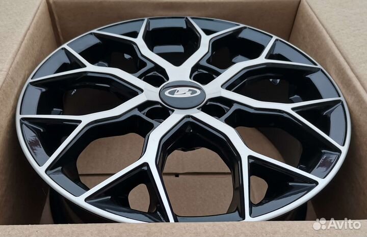 LADA Vesta, Largus R15 новые