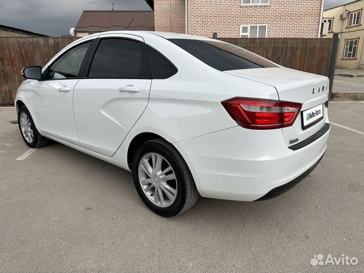 LADA Vesta 1.6 МТ, 2018, 177 000 км