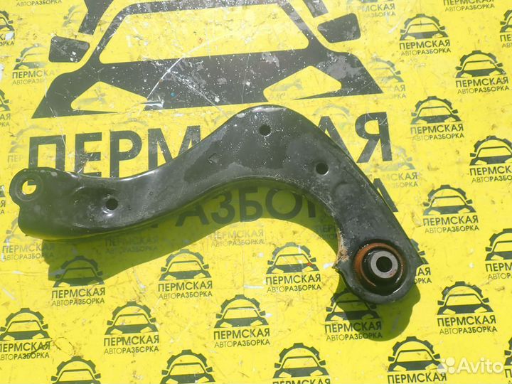 Рычаг задний верхний левый для Toyota C-HR 2016)