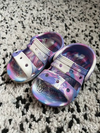 Сандали crocs c4