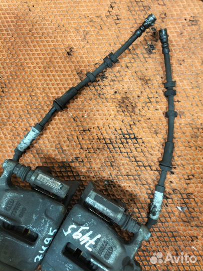 Комплект суппортов задний Audi Q5 I 8R cdnc 2011