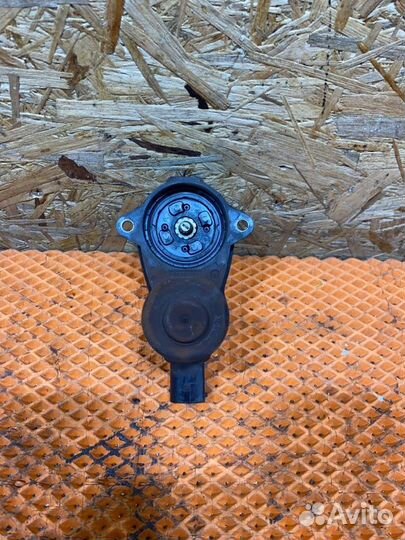 Моторчик стояночного тормоза задний Audi A6 C7 C7