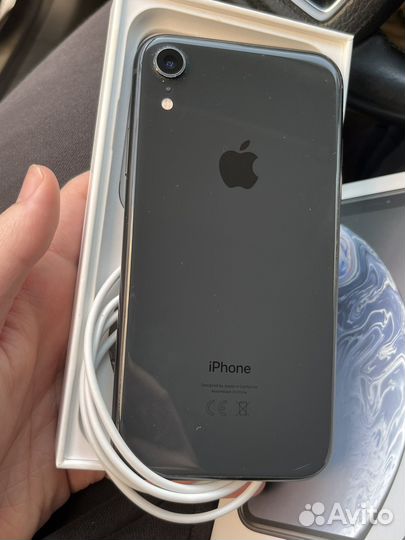 iPhone Xr, 64 ГБ
