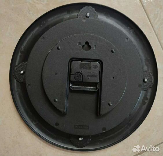 Часы настенные