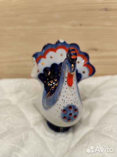 Статуэтка-солонка перечница форфор винтаж