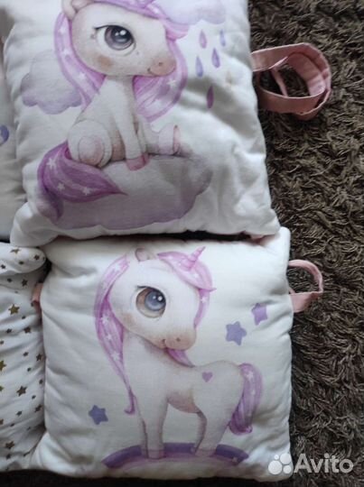 Бортики в детскую кроватку для девочки