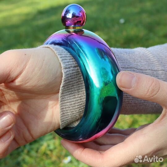 Голографическая фляга-браслет