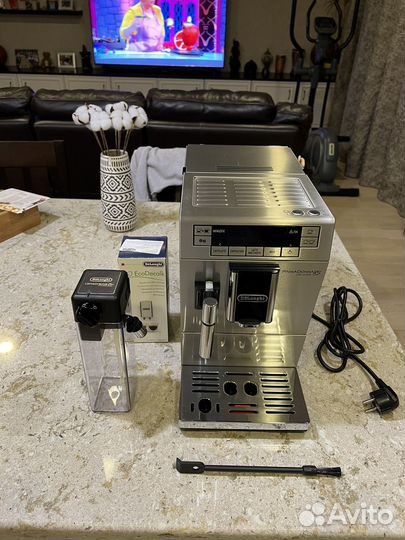 Кофемашина delonghi