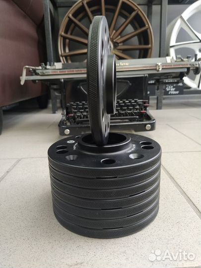 Проставка 12SPH5*114-71.5B сквозная