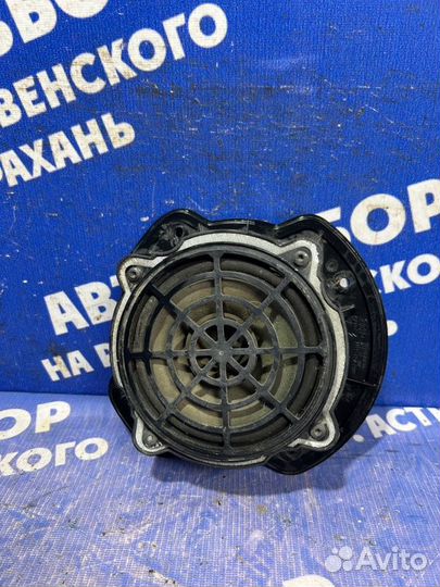 Динамик Peugeot 308 хэтчбек 2012