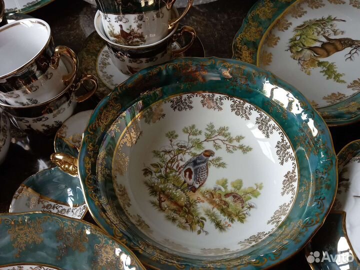 Сервизы:чайный(26т.р)столовый(46т.р