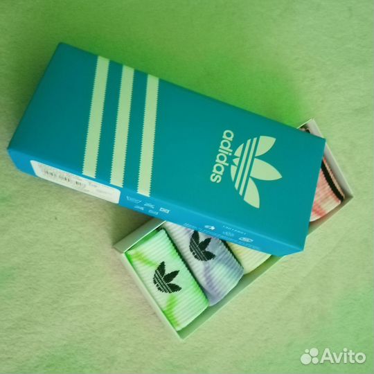 Adidas TIE-DIE