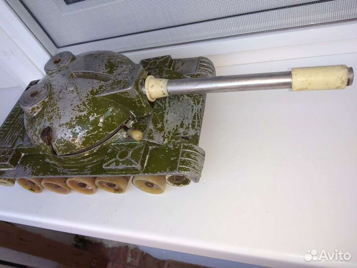 Модель танка Т-64