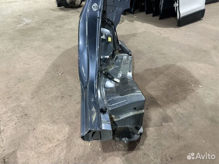 Крыло заднее правое четверть Toyota Corolla E180