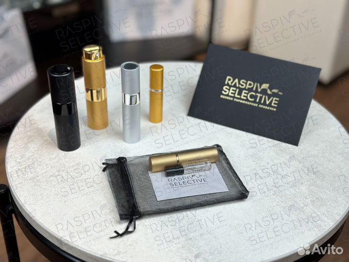 Escentric Molecules Molecule 01 + Guaiac Wood