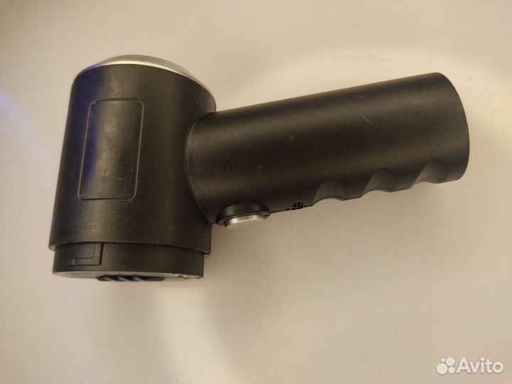 Аккумуляторный пылесос в авто