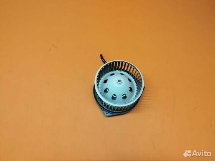 Вентилятор отопителя салона Infiniti Ex35 J50 3.5