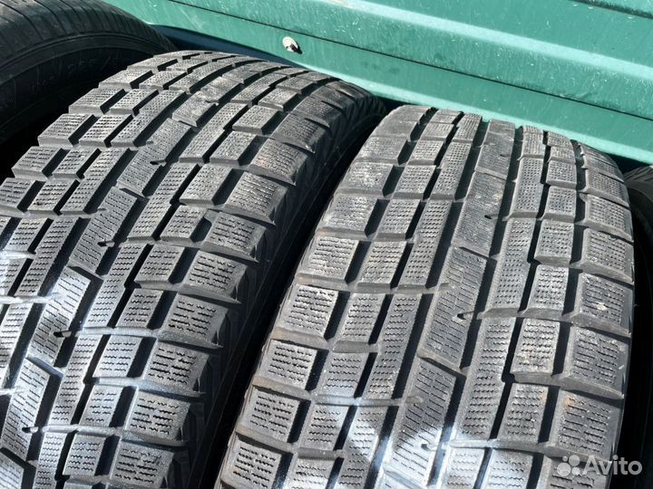 Yokohama Ice Guard IG30 215/55 R17