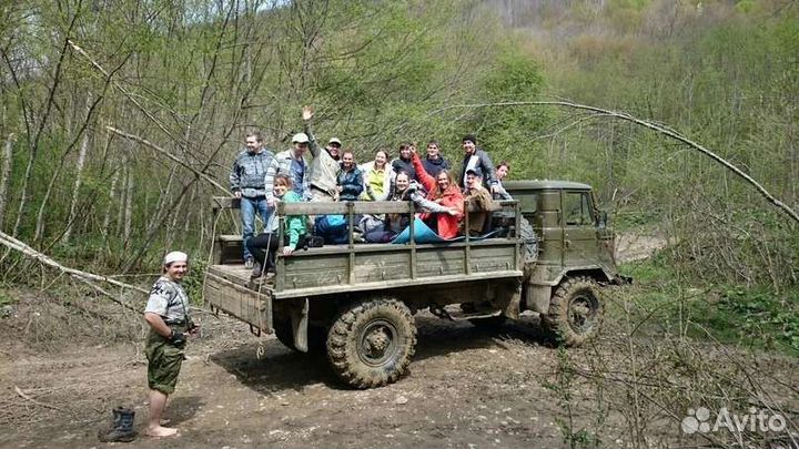Заброска на Тхач, Сахрайские водопады
