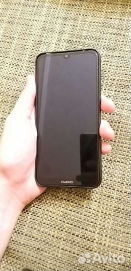 HUAWEI Y7 (2019), 4/64 ГБ