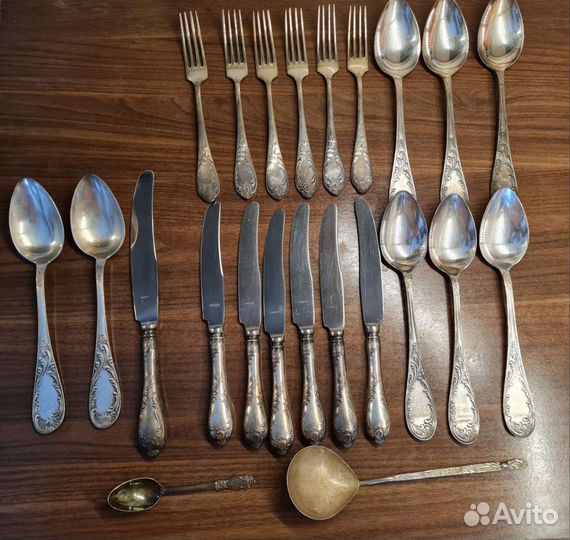 Мельхиоровые столовые ложки вилки ножи СССР