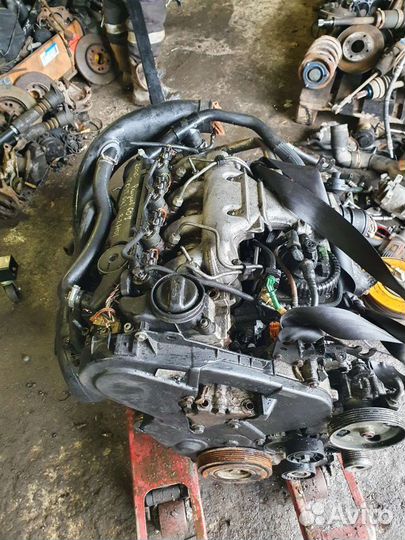 Двигатель Peugeot 607,307 00-05г 2,2 HDI
