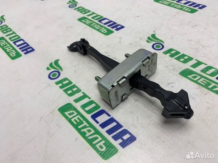 Ограничитель двери задний Mazda 3Bp хетчбек 5D