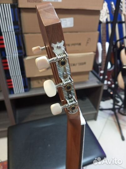 Yamaha c40m гитара новая