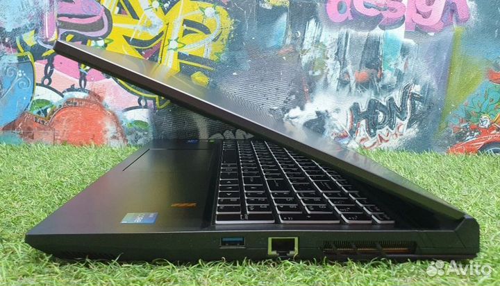 Мощный, игровой ноутбук тhundеrobоt 911 мт рrod