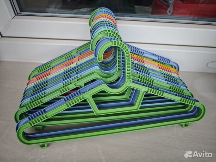 Плечики детские(35см) 34 шт