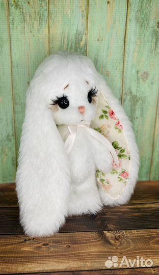 Зайка Белая Роза