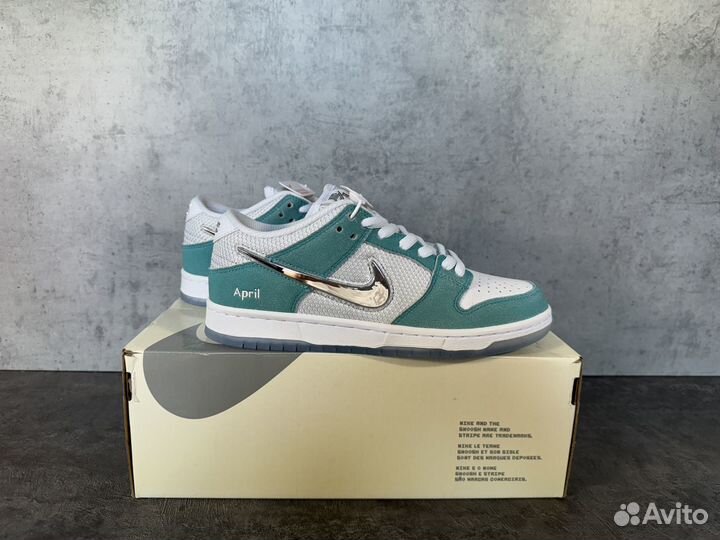 Кроссовки April Skateboards X Nike SB Dunk Low Tur