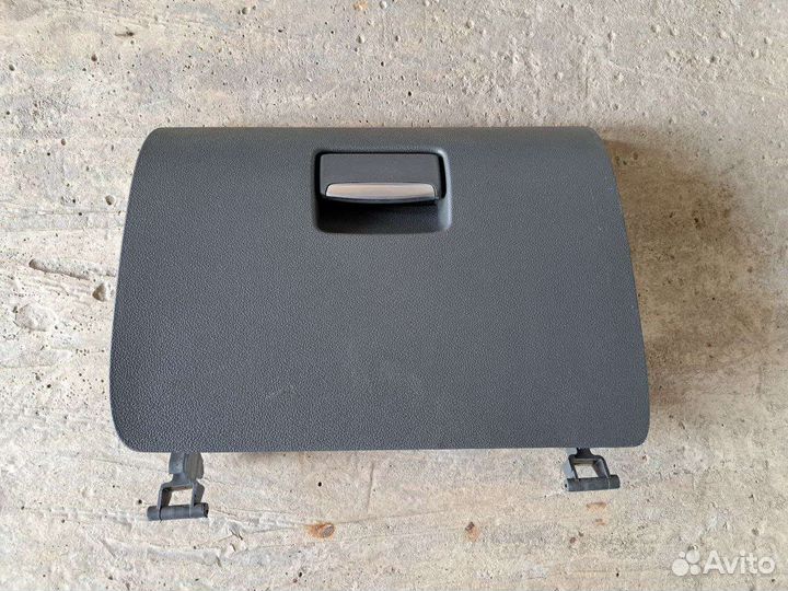 Крышка бардачка дверца Форд Фокус 2 рестайл