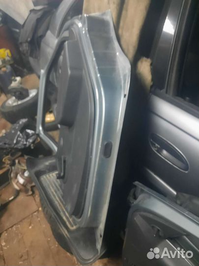 Двери на renault logan 1