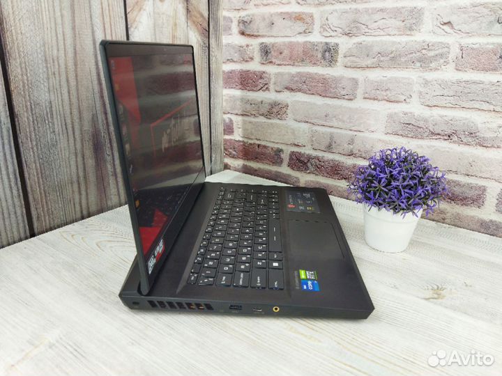 Новый игровой ноутбук MSI Vector GP66 12UGS-403RU