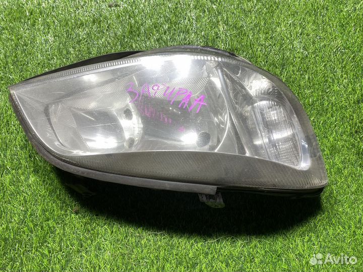 Фара передняя правая Opel Zafira A