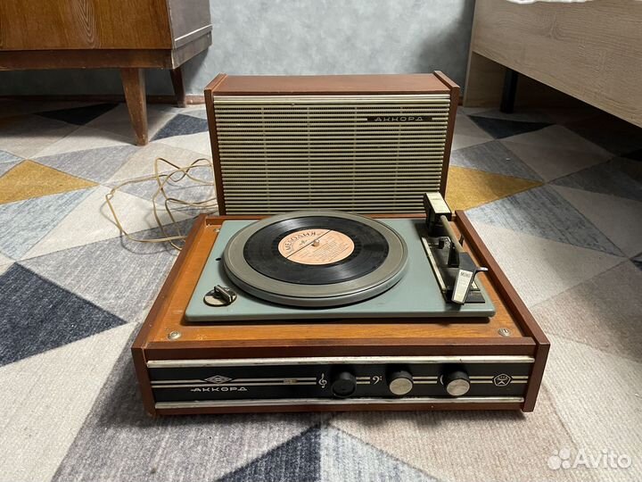 Электрофон аккорд