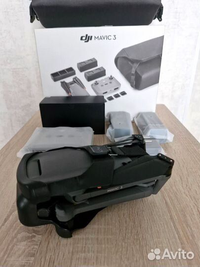 Дрон DJI Mavic 3 Fly More Combo - повышенный уровень износостойкости