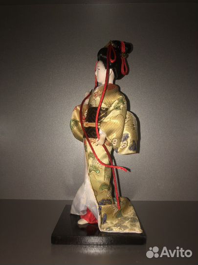 Кукла фарфоровая коллекционная